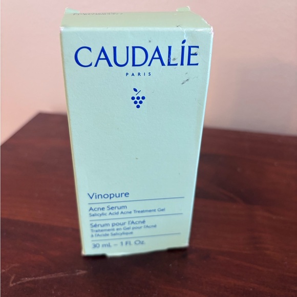 Caudalie Other - Caudalie Vinopure Acne Serum - BRAND NEW
